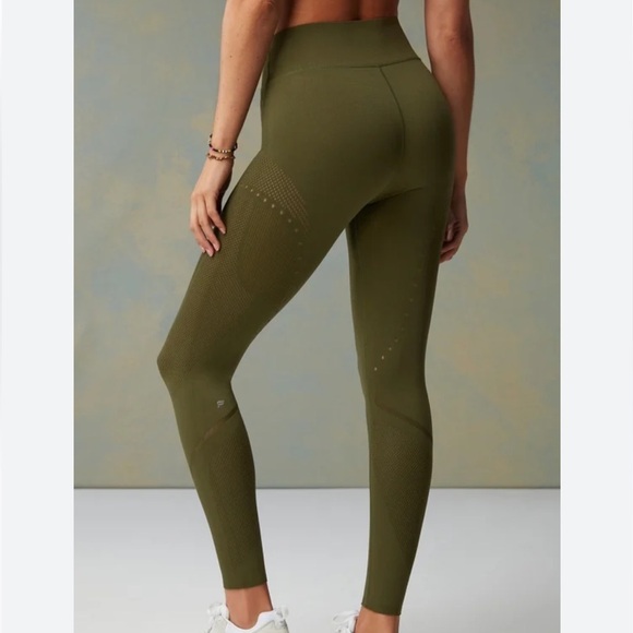 Fabletics Sculptknit Matching Workout Set | Leggings + Sports Bra | Green | XXS - Picture 7 of 7